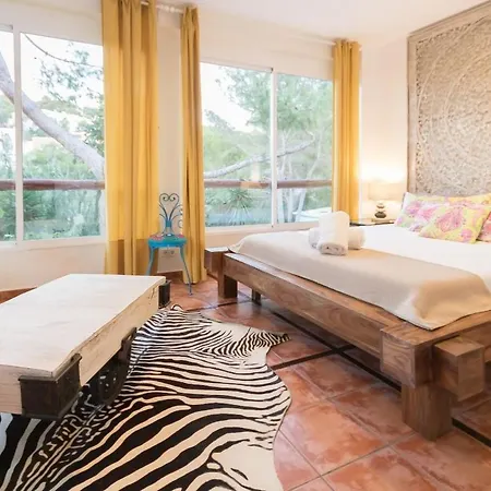 Villa Classic For 12- Pool, Bbq, Big Exterior Area BALEARIC ISLANDS